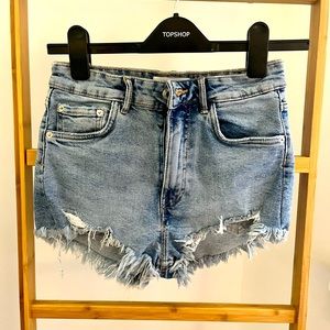 Zara high waisted shorts